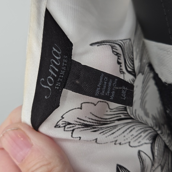 Soma Intimates Gown and Robe Black White Sexy Lace Accents Ties on Side Size L - Picture 11 of 14